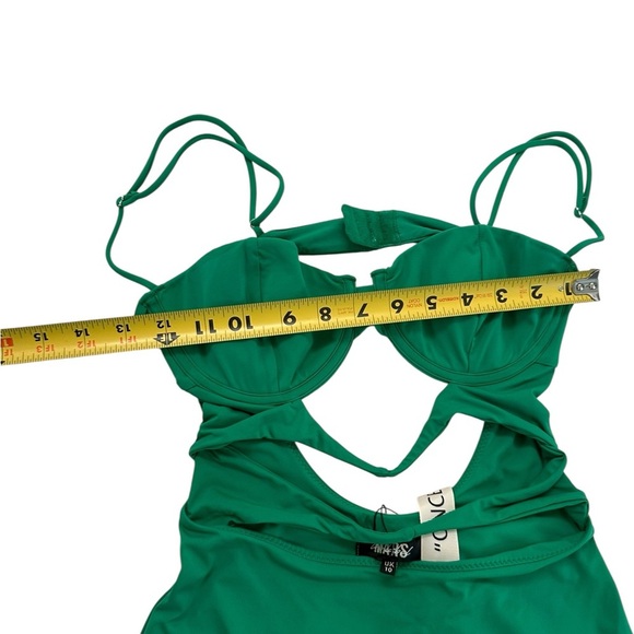 MARS THE LABEL The Twist Cup Mini Green Size UK 10 - Picture 8 of 17